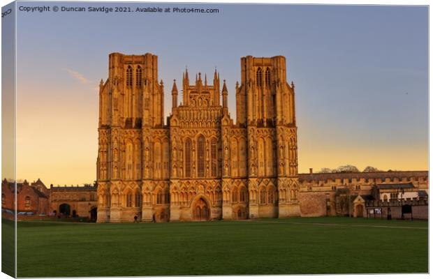 Sunset at Wells Cathedral  Canvas Print by Duncan Savidge