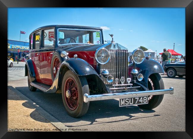 Classic Rolls Royce car on show at Southend on Sea, Essex. Framed Print by Peter Bolton