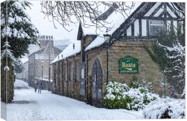 Winter snow in the town of Knaresborough, North Yorkshire Canvas Print by mike morley