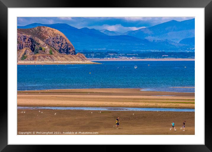 Running on Abersoch Beach Wales  Framed Mounted Print by Phil Longfoot