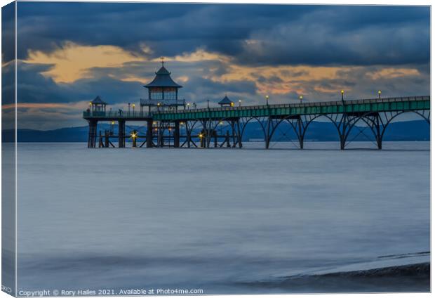 Clevedon Pier Milky Effect Canvas Print by Rory Hailes