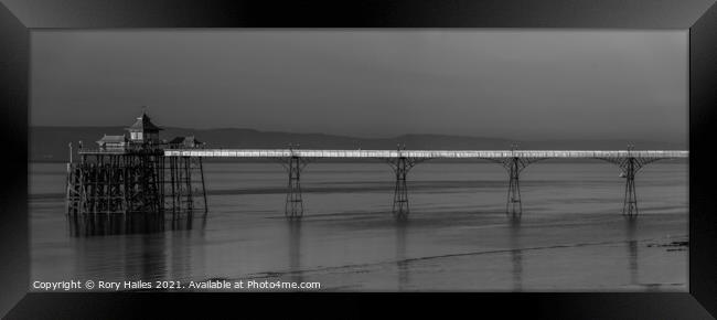 Clevedon Pier Panorama Framed Print by Rory Hailes