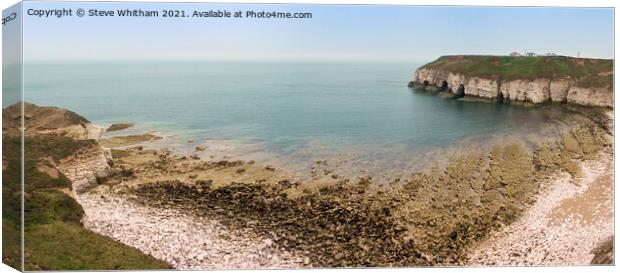 Thornwick Bay Panorama. Canvas Print by Steve Whitham