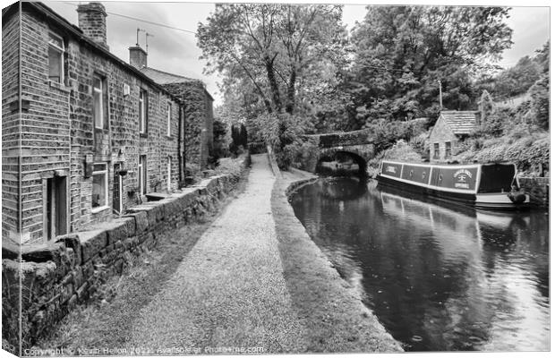 Barge moored on the Huddersfield Narrow Canal Canvas Print by Kevin Hellon