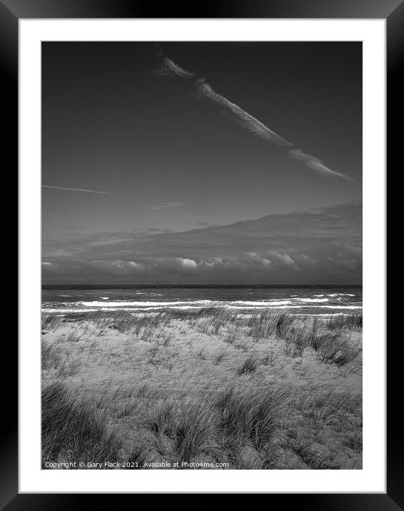 Mablethorpe Seaside in Monochrome Framed Mounted Print by That Foto