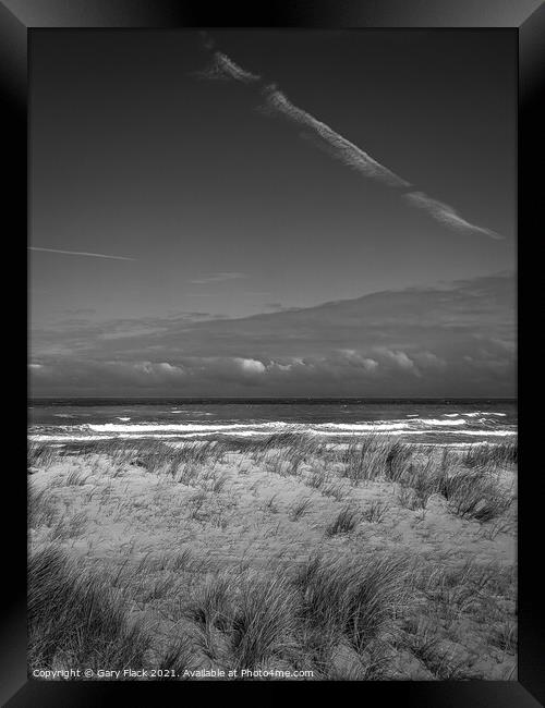 Mablethorpe Seaside in Monochrome Framed Print by That Foto