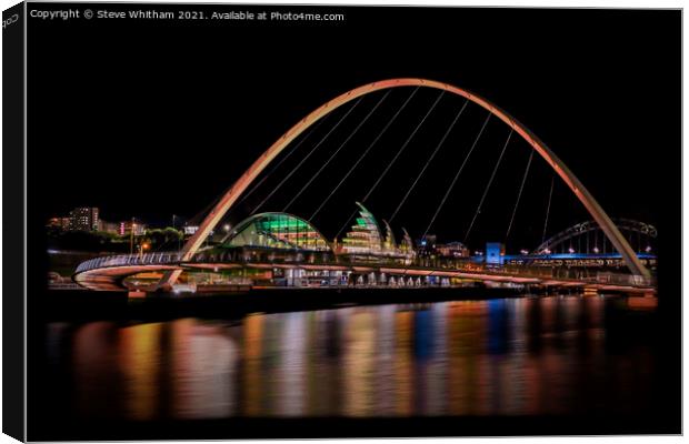 The Iconic Millenium Bridge, Gateshead. Canvas Print by Steve Whitham
