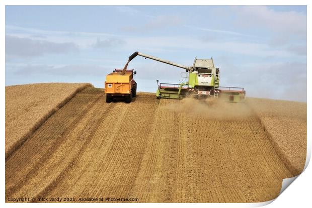 Harvesting wheat in Northumberland. Print by mick vardy