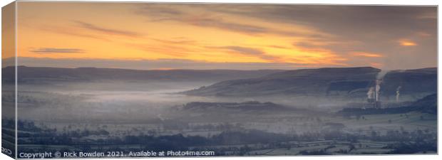 Hope Valley Peak District Canvas Print by Rick Bowden