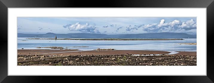 Horse Isle panorama Framed Mounted Print by Sam Smith