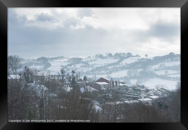 First Snow of the new year arrives in Risca. Framed Print by Ian Whitcombe