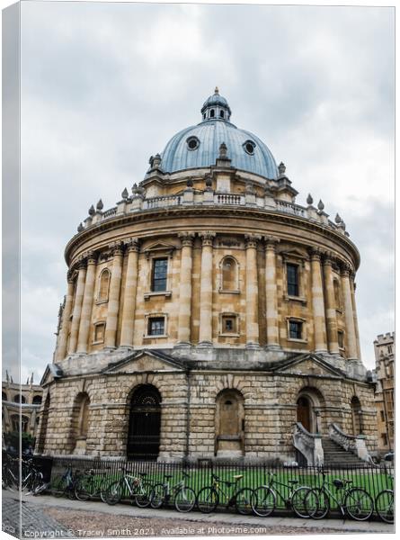 The Radcliffe Camera, Oxford Canvas Print by Tracey Smith