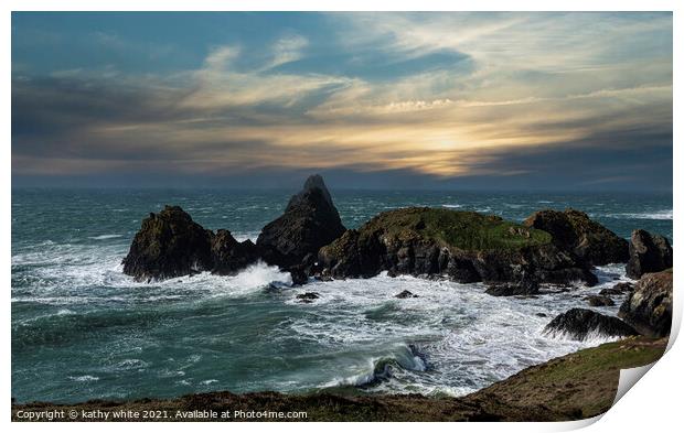 Kynance Cove sunset Cornwall,Kynance Cove, Cornwal Print by kathy white