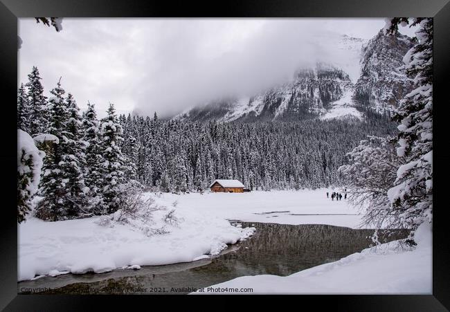 A spectacular Canadian winter landscape  Framed Print by PhotOvation-Akshay Thaker