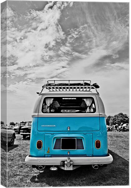 VW Campervan Canvas Print by Paul Macro