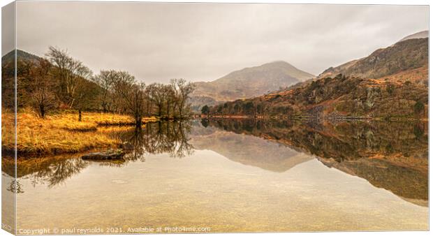 Reflections at Llyn Gwynant Canvas Print by paul reynolds