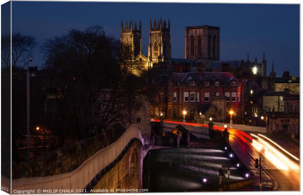York minster from the bar walls 147 Canvas Print by PHILIP CHALK