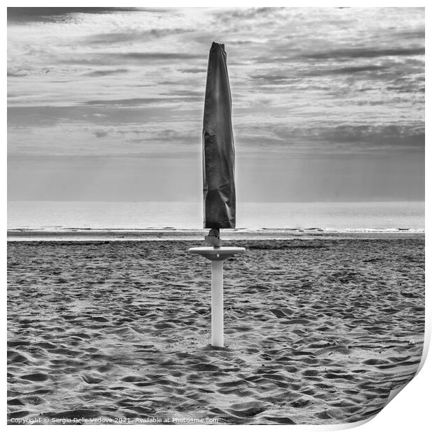 Beach umbrella Print by Sergio Delle Vedove