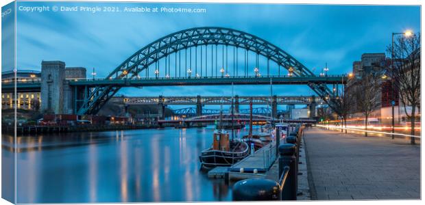 Tyne Bridge Newcastle Canvas Print by David Pringle