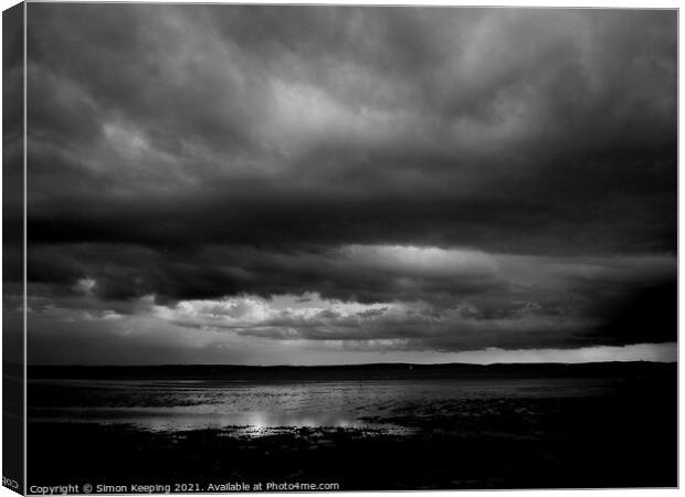 STORMY BEACH - hill head, solent, hampshire Canvas Print by Simon Keeping