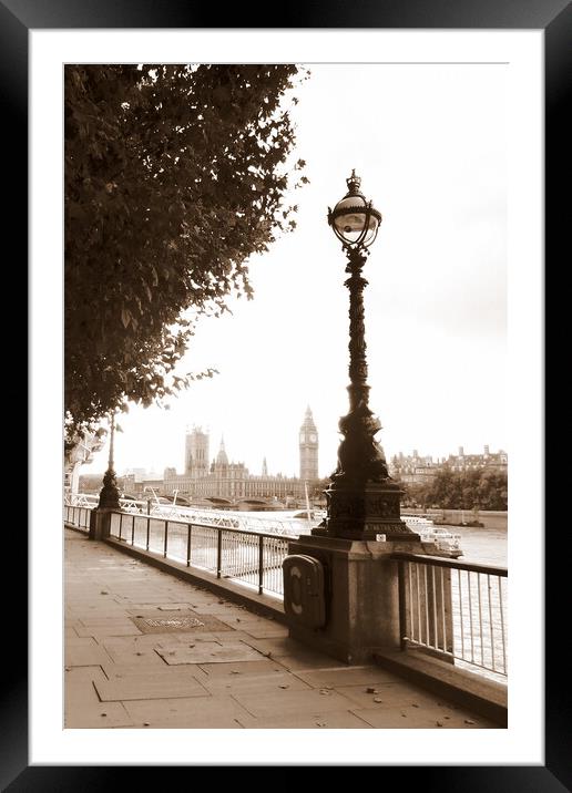 Southbank London Framed Mounted Print by Scott Anderson