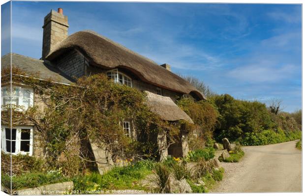 Thatched Cottage, Penberth Cove, Cornwall Canvas Print by Brian Pierce