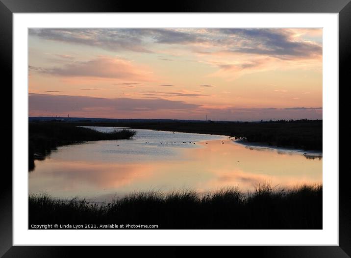 Sunset  on Sheppey Framed Mounted Print by Linda Lyon
