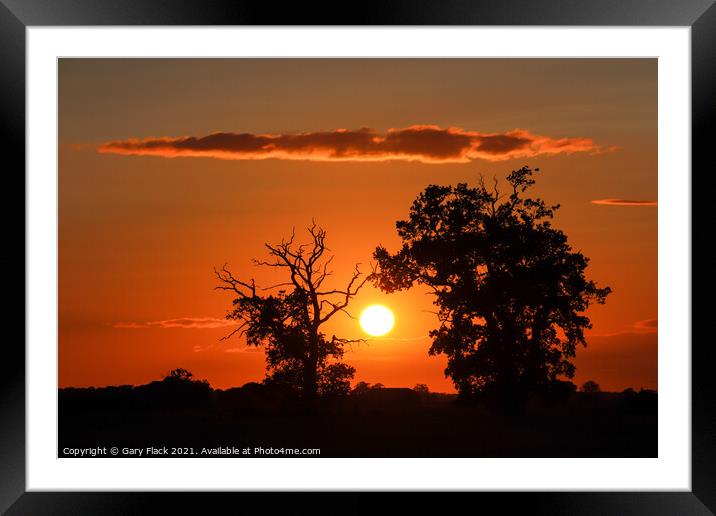 Sunset over Lincolnshire fields - silhouetted Framed Mounted Print by That Foto