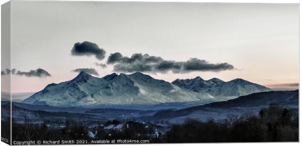Interesting light and shadow upon the Black Cuillin Mountain Range. Canvas Print by Richard Smith