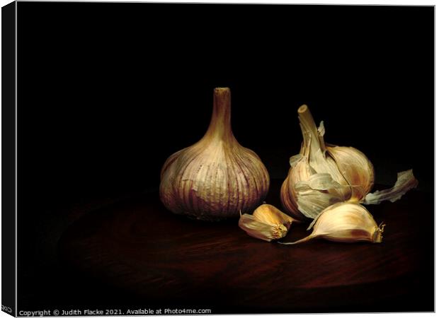 Garlic. Canvas Print by Judith Flacke