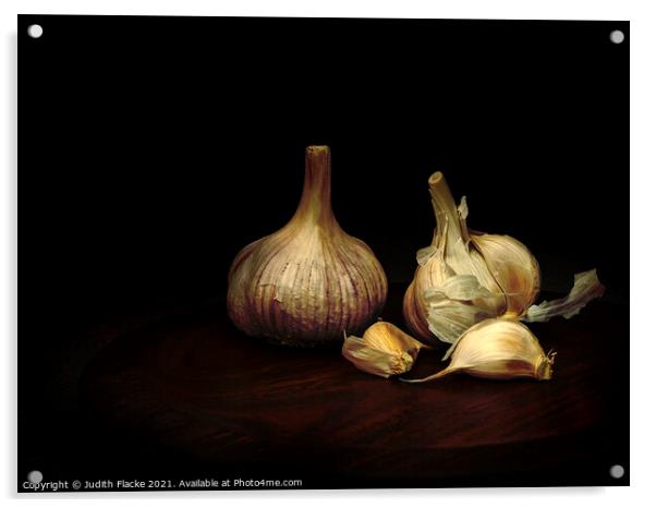 Garlic. Acrylic by Judith Flacke