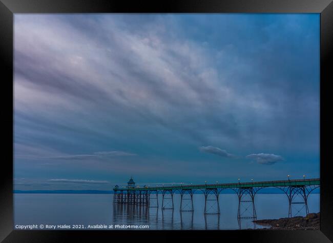 Clevedon Pier On a cloudy evening Framed Print by Rory Hailes