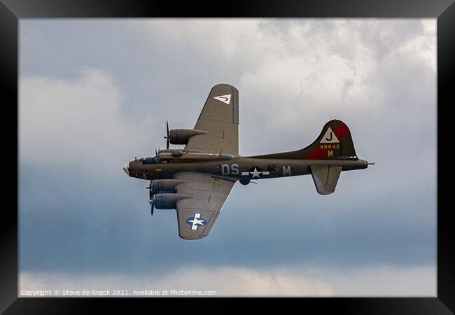 Boeing Flying Fortress Pink Lady Framed Print by Steve de Roeck