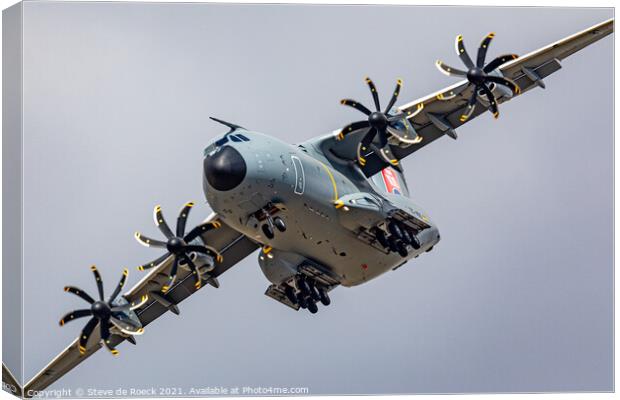 Airbus A400 Low Fly By Canvas Print by Steve de Roeck