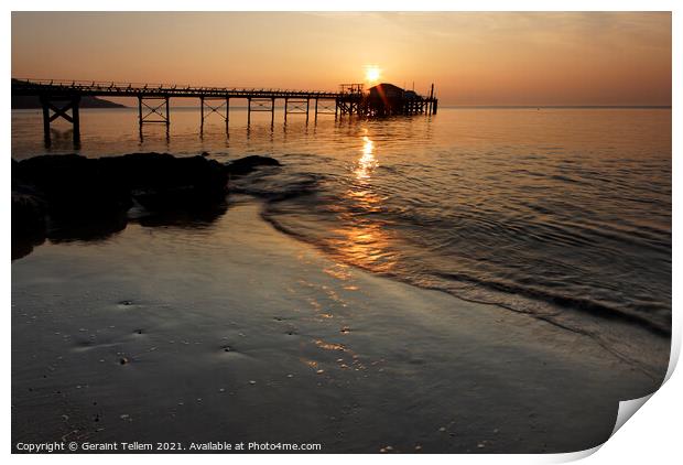 Sunset over Totland Pier, Isle of Wight, UK Print by Geraint Tellem ARPS
