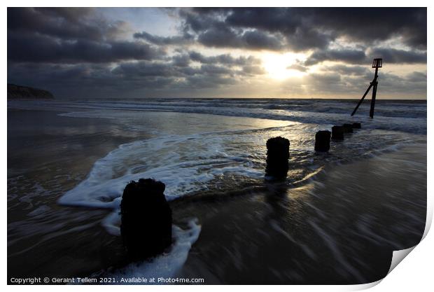 Early winter's morning, Sandown beach, Isle of Wight, UK Print by Geraint Tellem ARPS