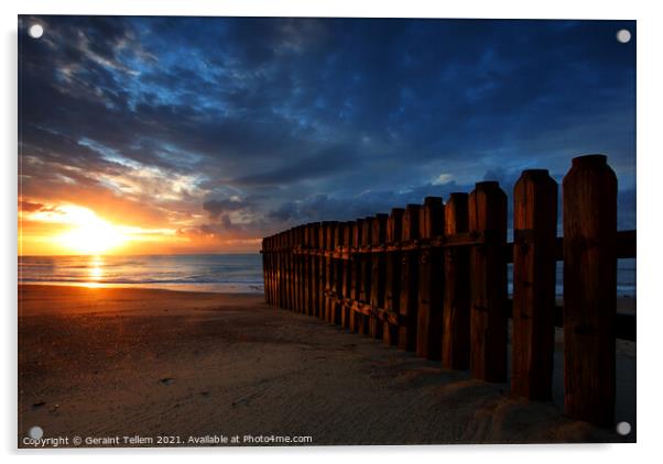 Sunrise over the beach, Ventnor, Isle of Wight, UK Acrylic by Geraint Tellem ARPS