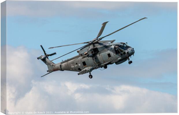 Royal Navy Merlin Helicopter Canvas Print by Steve de Roeck