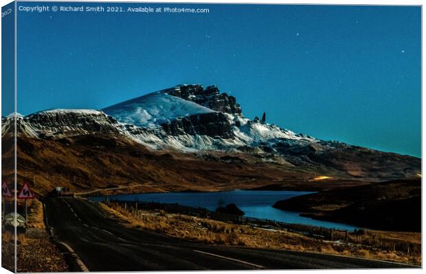 The Storr under the light of a full moon. Canvas Print by Richard Smith