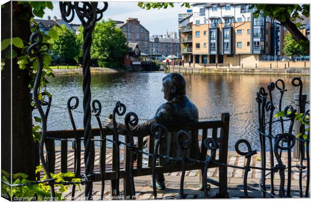 Bronze sculpture overlooking the Water of Leith Canvas Print by Angus McComiskey