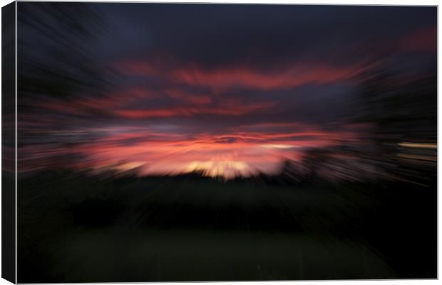 Zooming sunset Canvas Print by William Coulthard