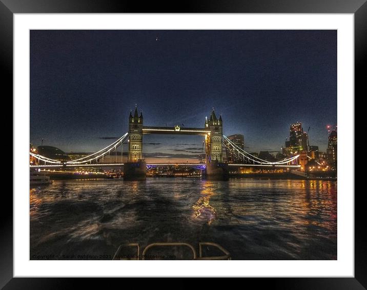 London Bridge By night Framed Mounted Print by Sarah Paddison