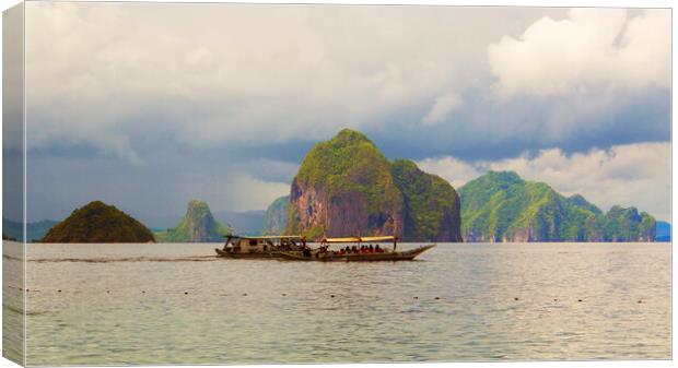 Palawan Islands Philippines Canvas Print by Clive Eariss