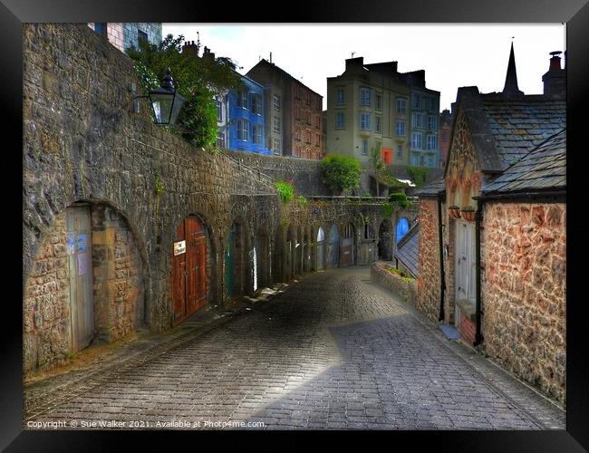 The cobbled streets of Tenby, Wales Framed Print by Sue Walker