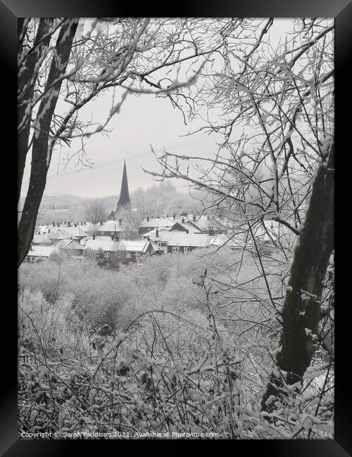 St James Church Millbrook in the snow Framed Print by Sarah Paddison