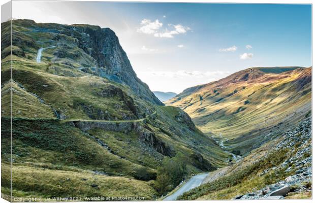 Honister Pass Canvas Print by Liz Withey