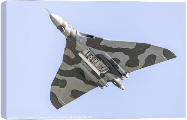 Avro Vulcan, Bomb Bays Open. Canvas Print by Steve de Roeck