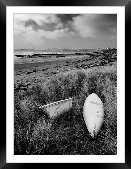 In The Dunes Framed Mounted Print by Ian Tomkinson