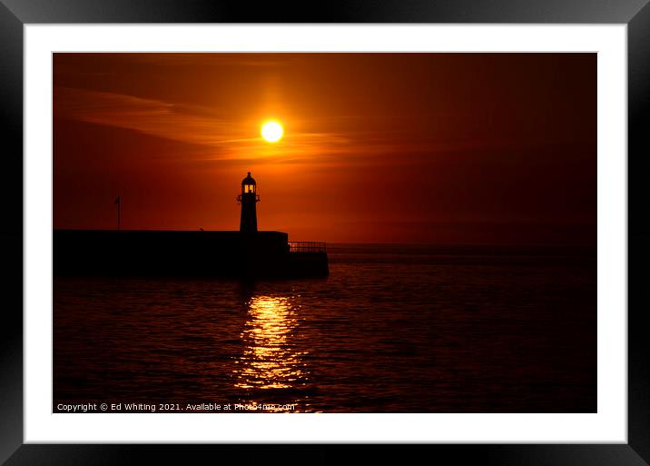 St Ives lighthouse Framed Mounted Print by Ed Whiting