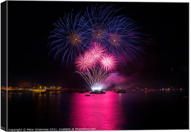 Fireworks At The British Firework Championship Canvas Print by Peter Greenway